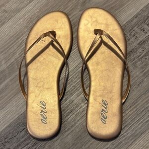 Aerie Women's Metallic Rose Gold Sandals